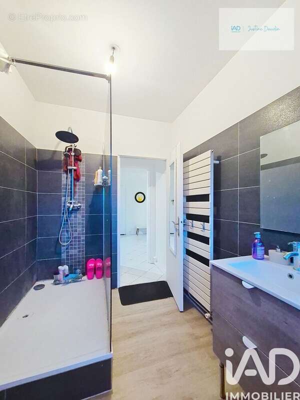 Photo 7 - Appartement à LE COUDRAY-MONTCEAUX