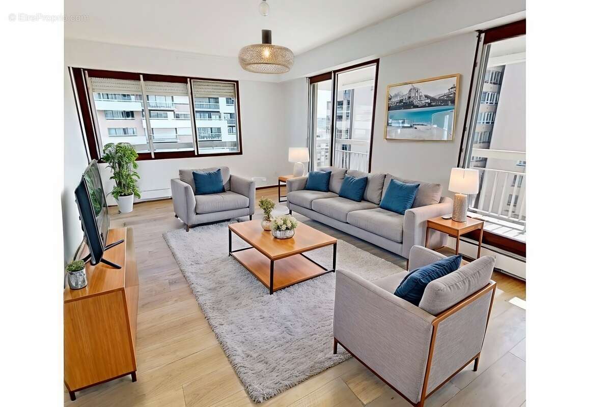 Appartement à PARIS-19E