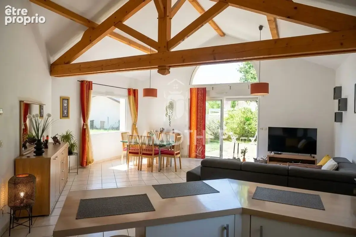 Photo Maison à La Buisse au prix de 435 000€