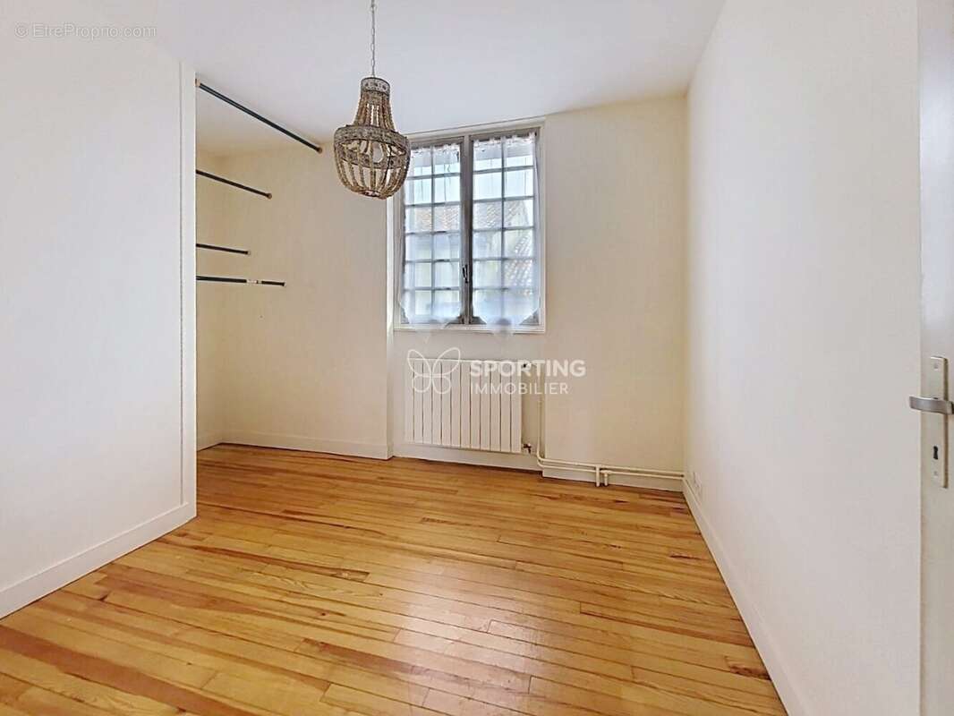 Maison à SAINTE-FOY-LA-GRANDE