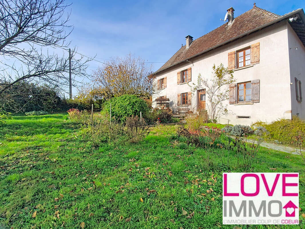 Maison à LA TOUR-DU-PIN