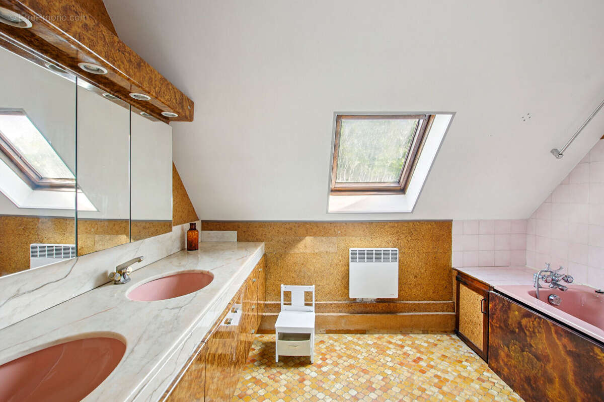 Maison à SAINT-DENIS