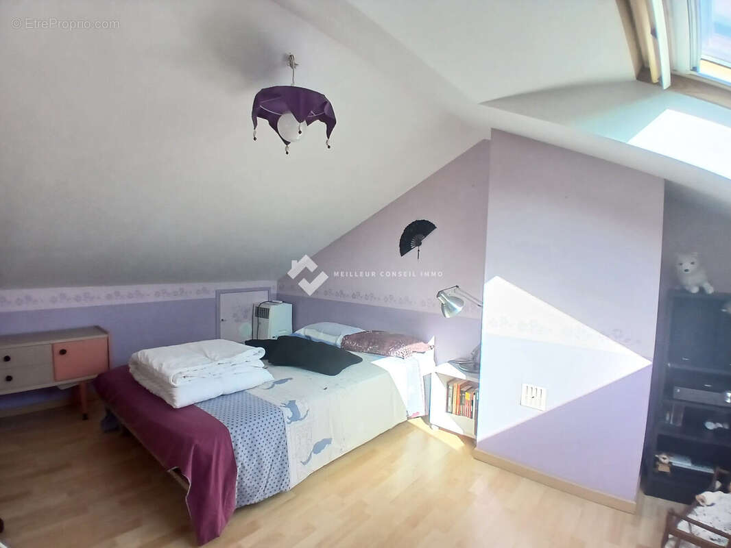 Maison 108 m² à Chelles  - photo 9
