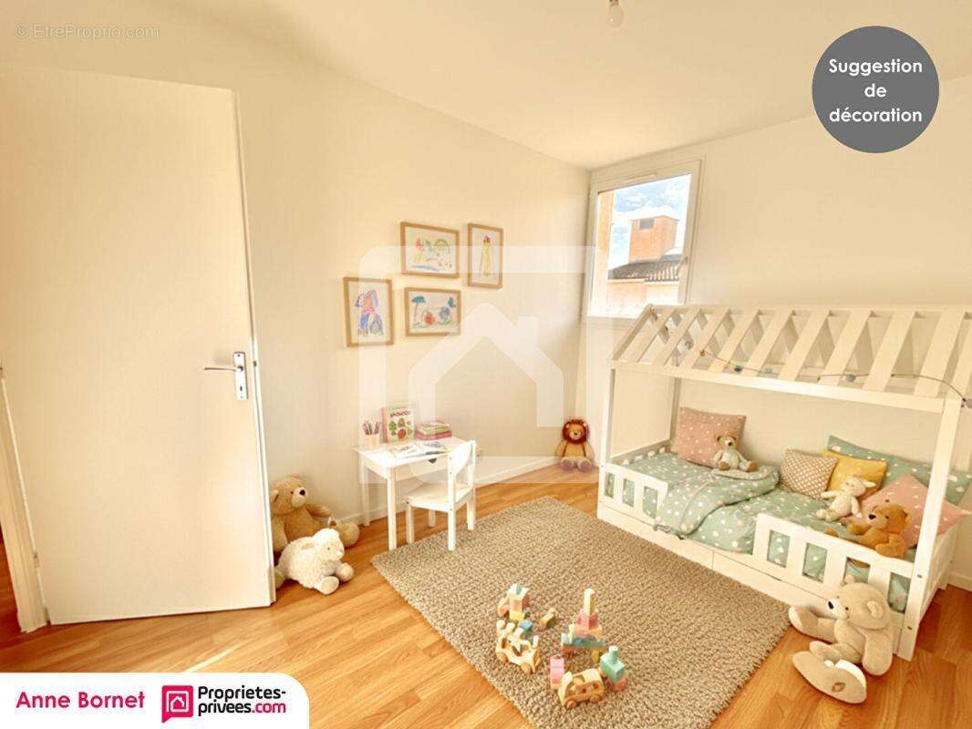 Appartement à VALBONNE