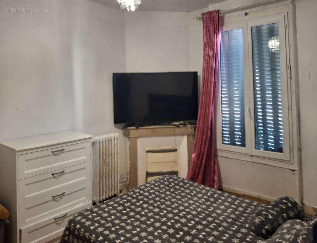 Appartement à FONTENAY-SOUS-BOIS