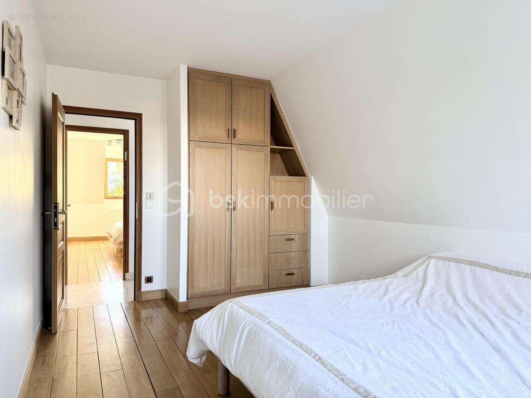 Maison à RUEIL-MALMAISON