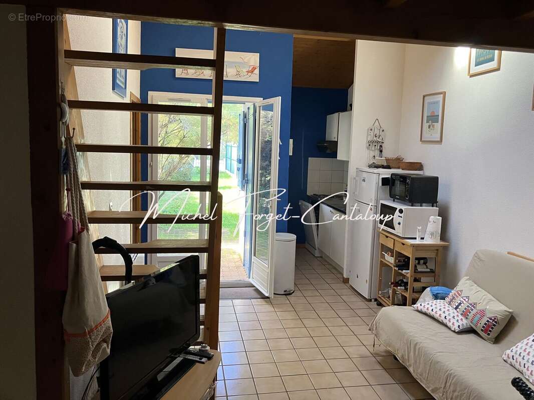 Maison à LES MATHES