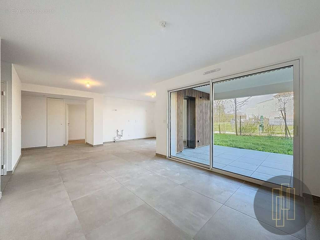 Appartement à ARNAS