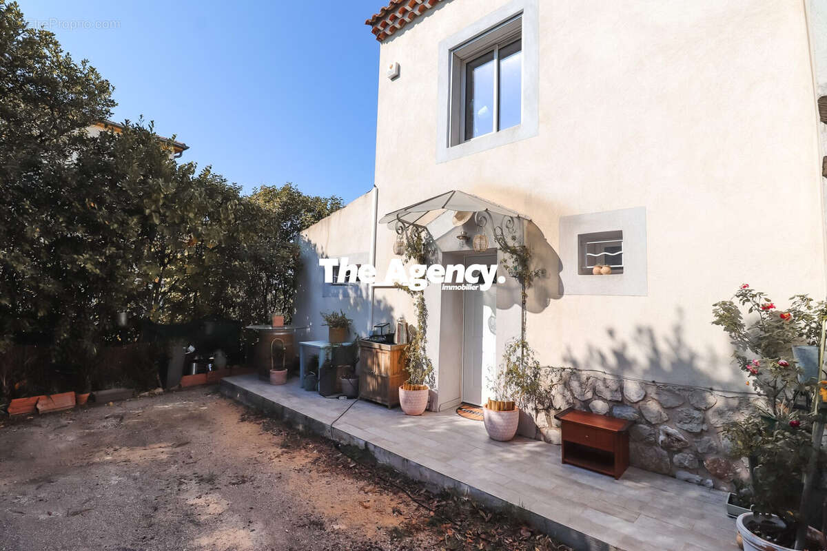 Maison à MARSEILLE-12E