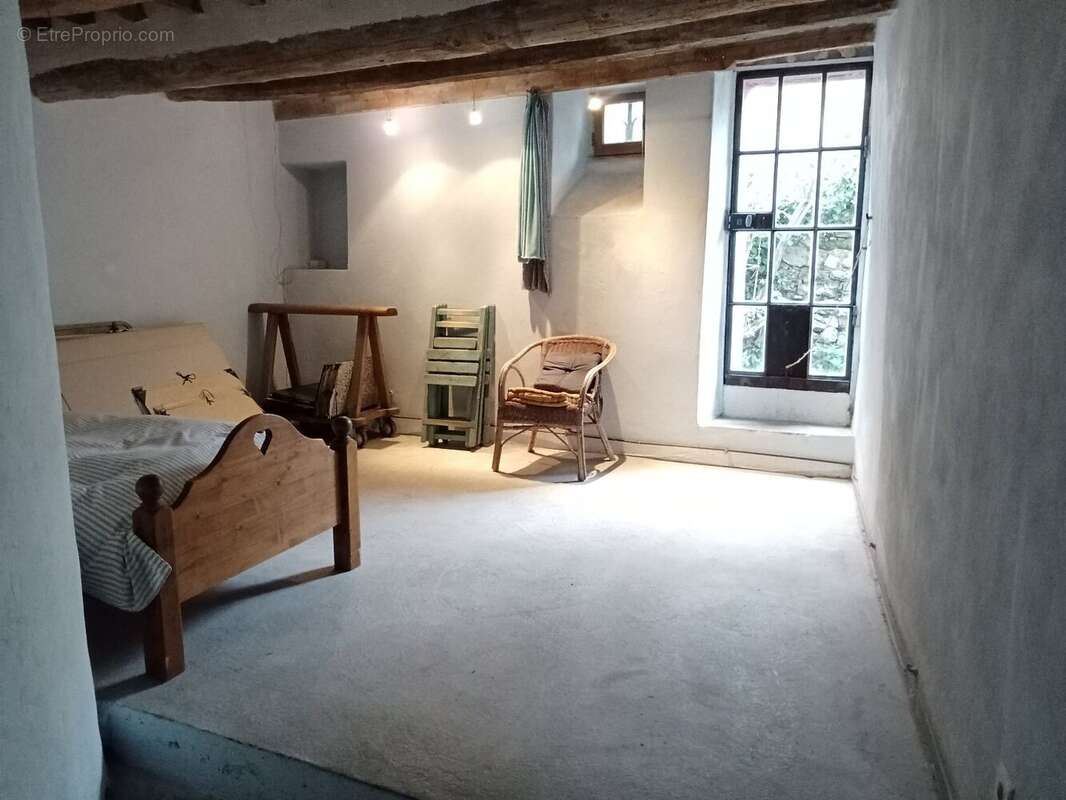 Maison à CROS