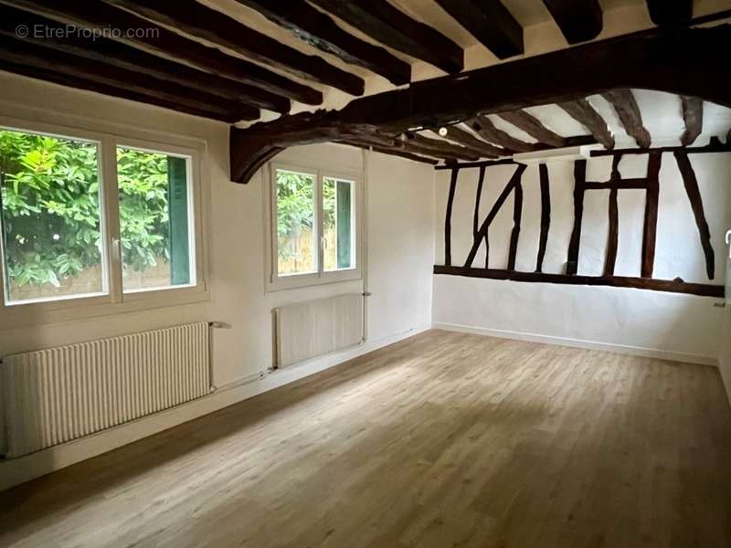 Maison à SAINT-CREPIN-IBOUVILLERS