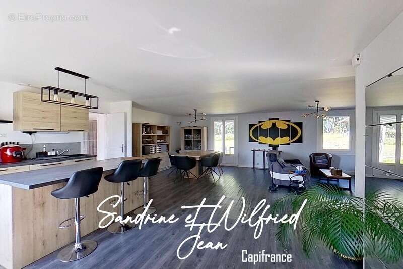 Maison à LA HAYE-MALHERBE