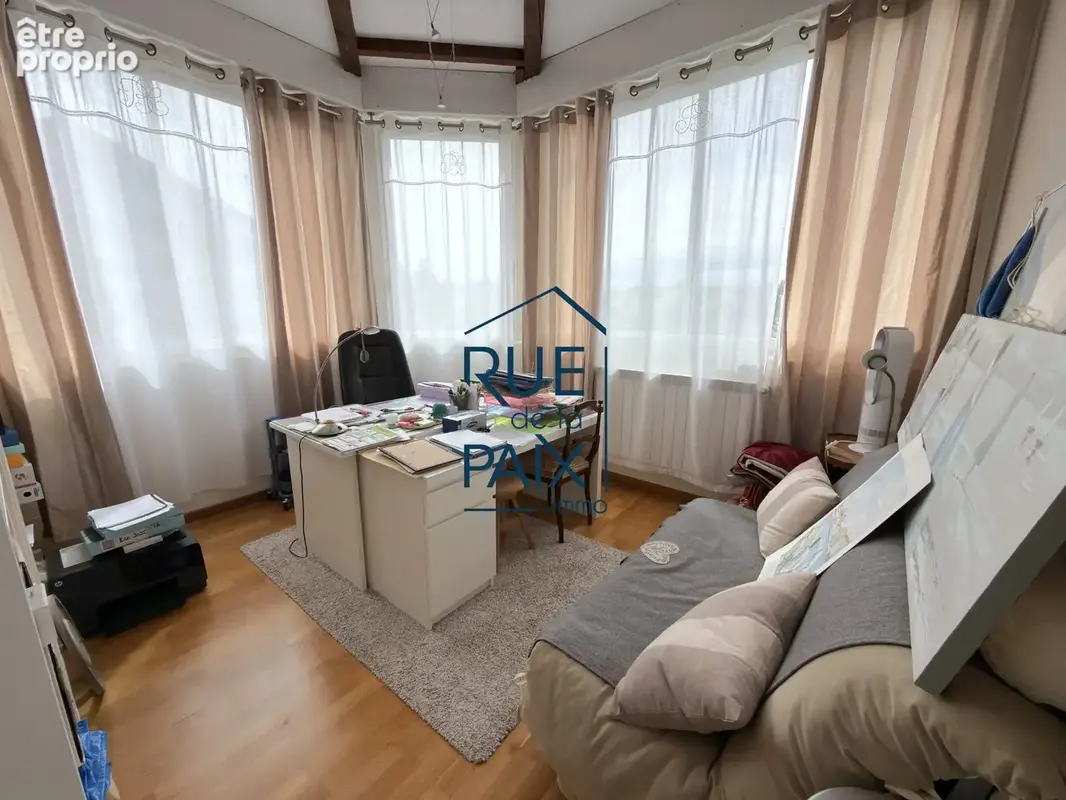 Maison 7 pièces 229 m² à vendre à Chatellerault (86100) - photo 5