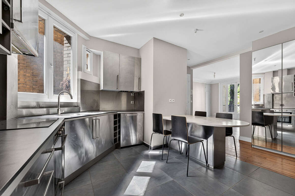 Appartement à PARIS-13E