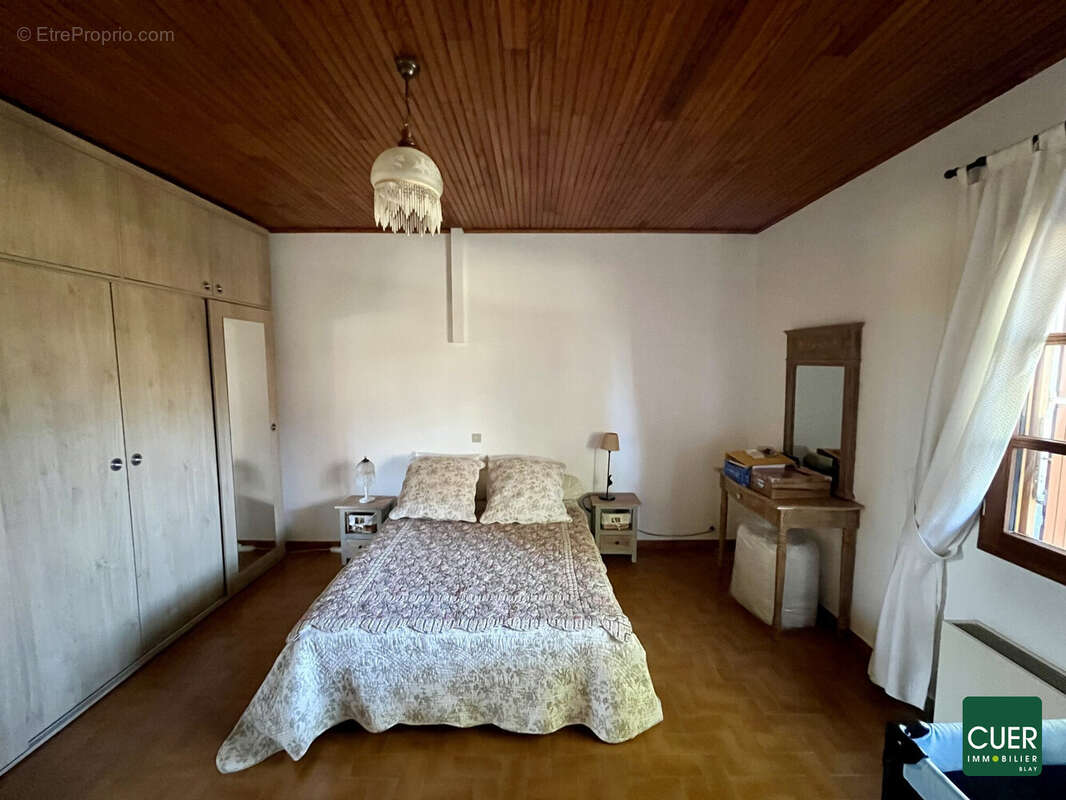 Maison à LA ROCHE-DE-GLUN