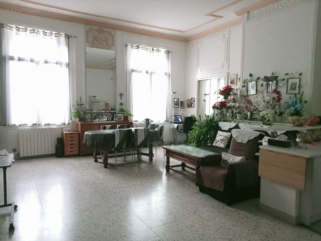 Appartement à GANGES