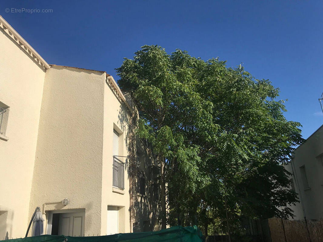 Appartement à JUVIGNAC