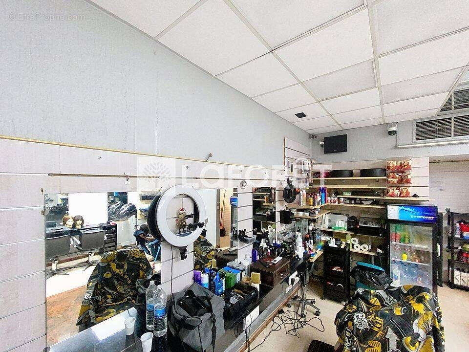 Commerce à POINTE-A-PITRE