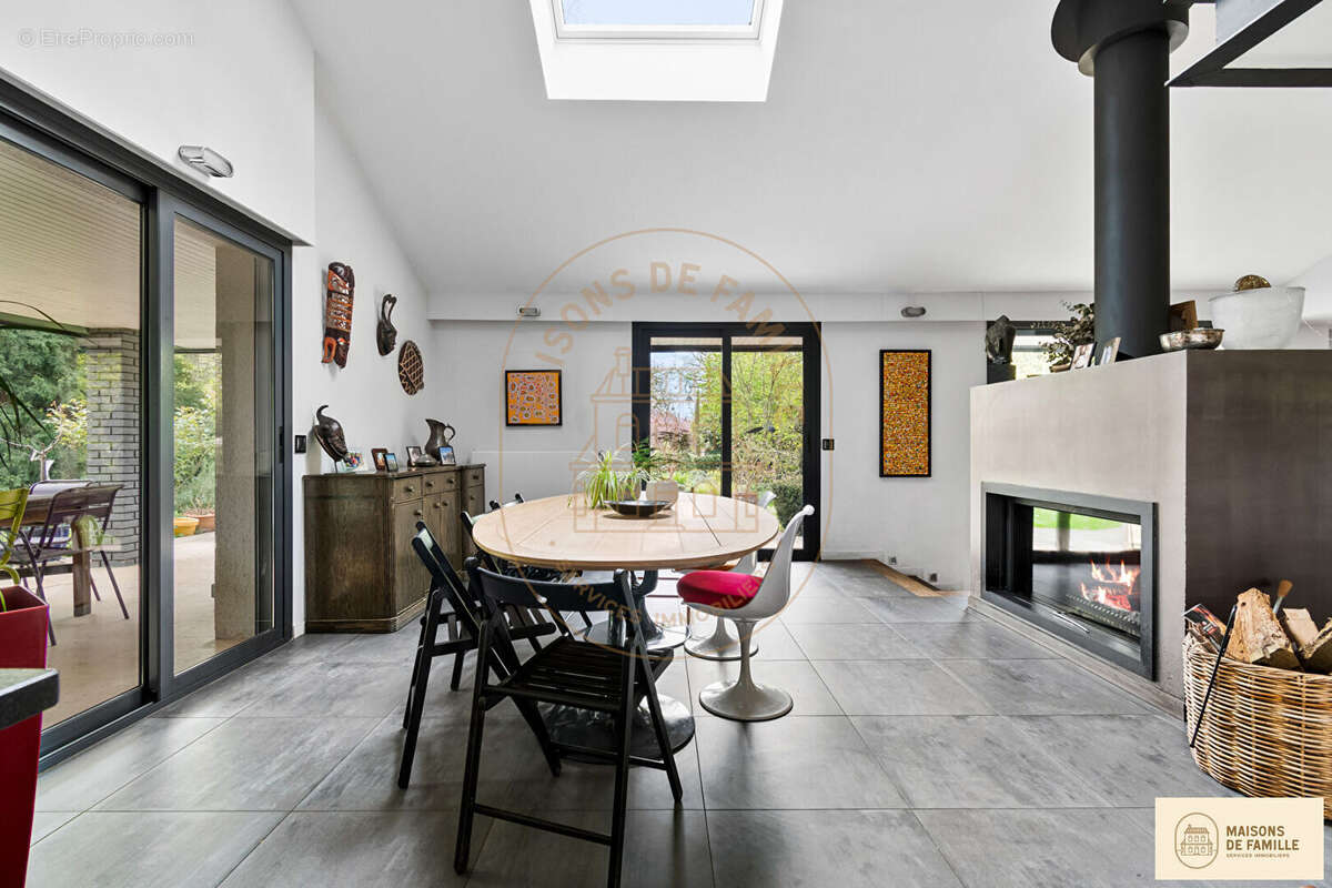 Maison à VAUCRESSON