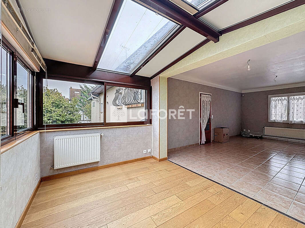 Maison à BONNEUIL-SUR-MARNE