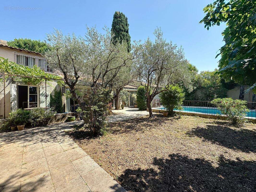 Maison à AVIGNON