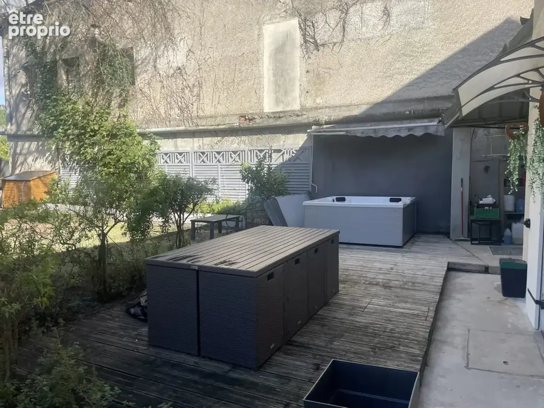 GRANDE MAISON proche centre ville avec PISCINE. - photo 16
