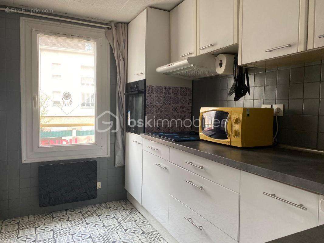 Appartement à CORBEIL-ESSONNES