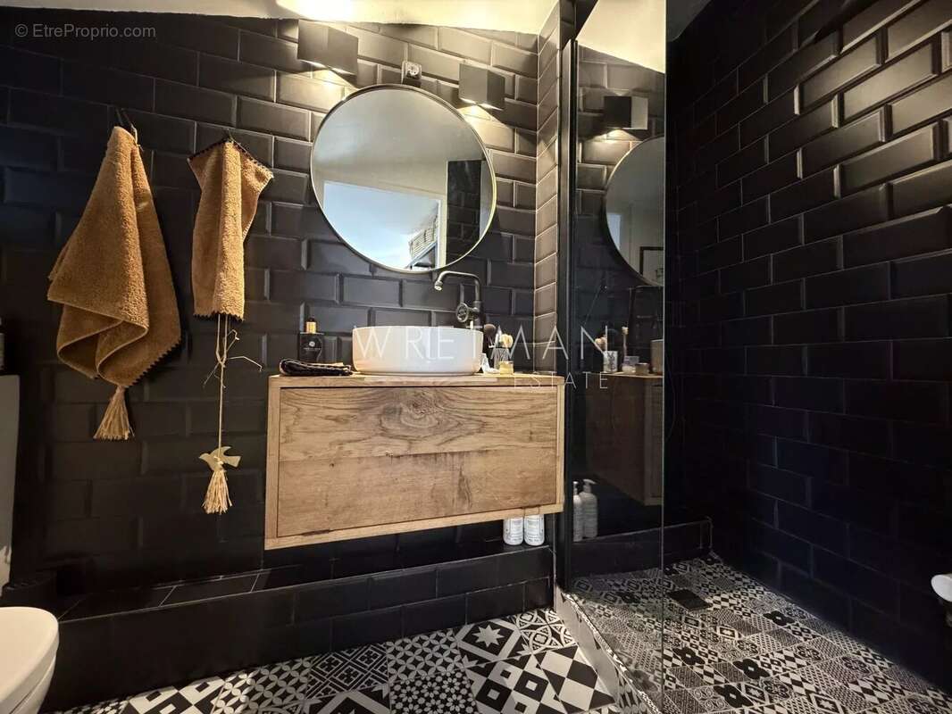 Appartement à CLAVIERS