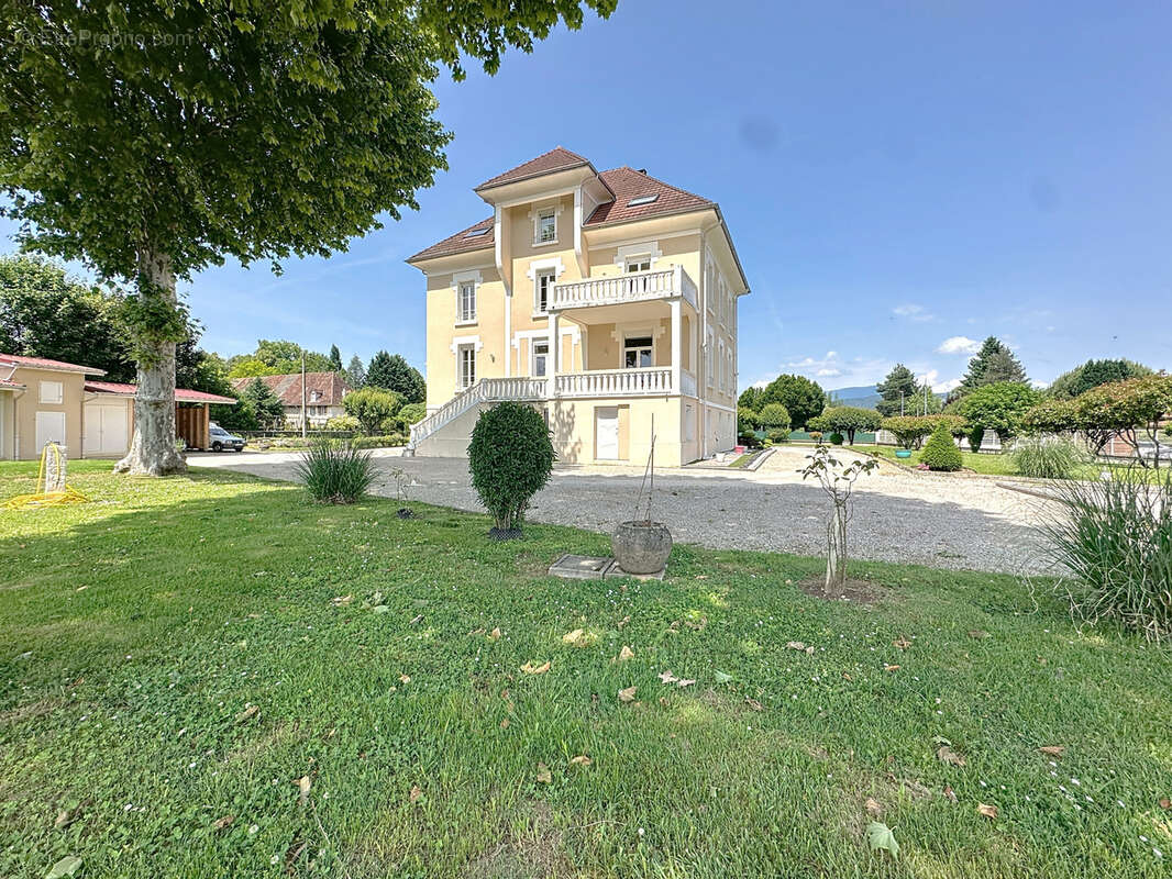 Maison à LE PONT-DE-BEAUVOISIN
