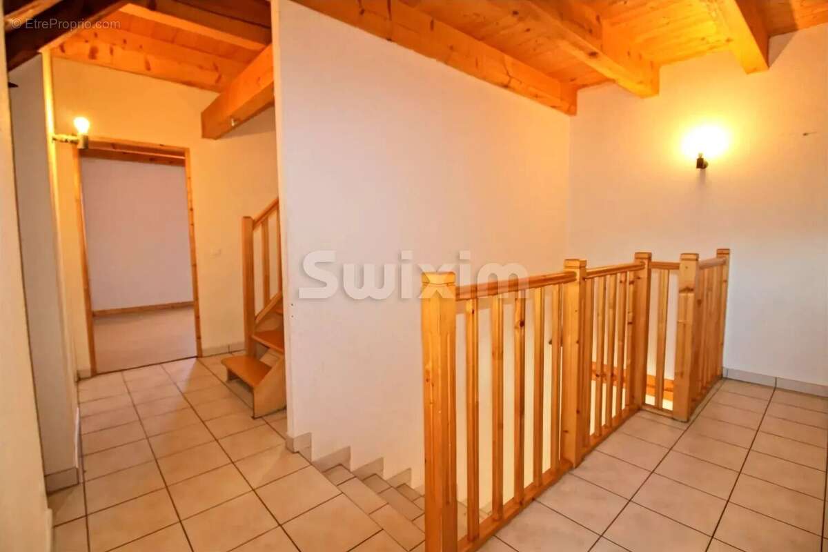 Appartement à PEILLONNEX