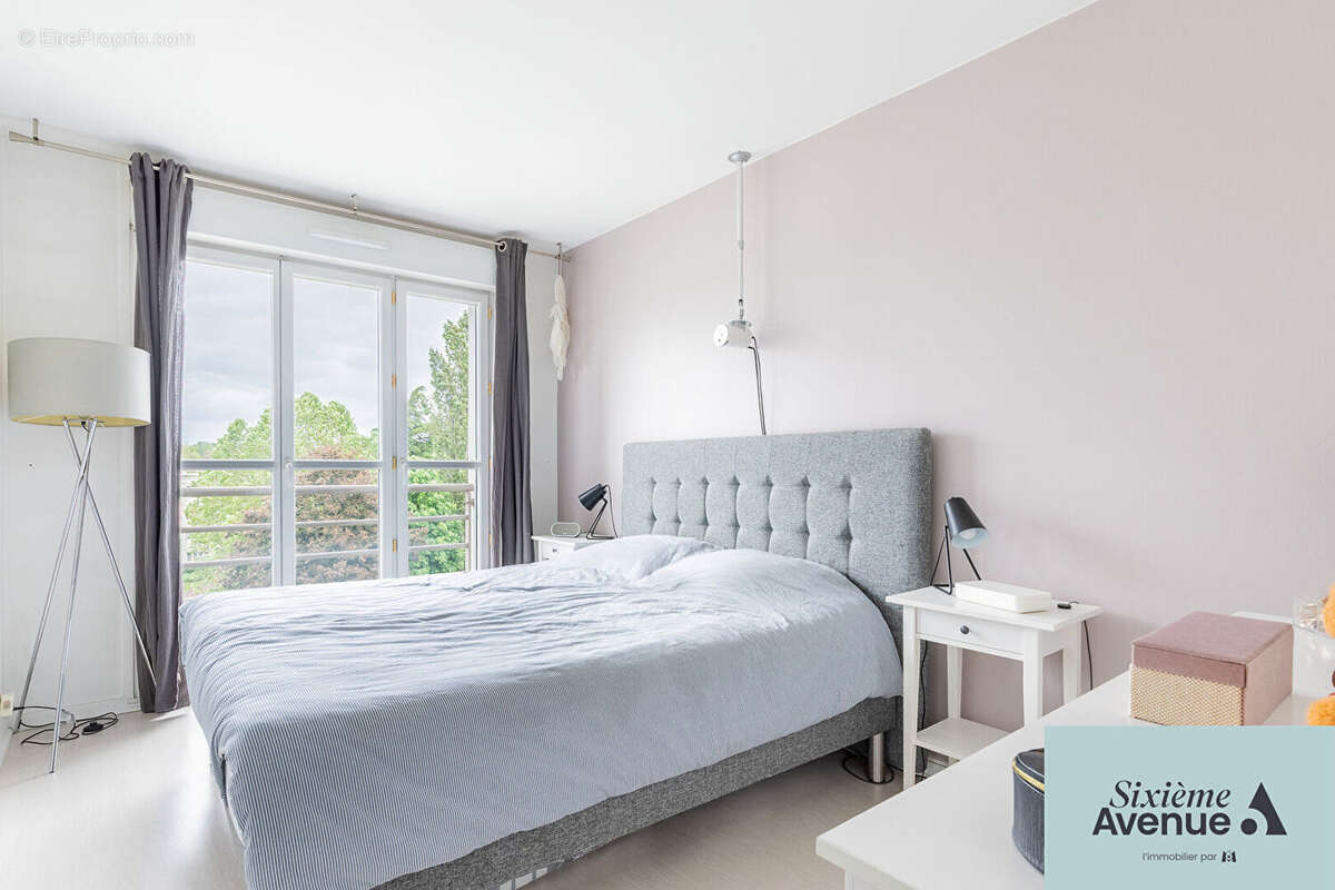 Appartement à CHILLY-MAZARIN