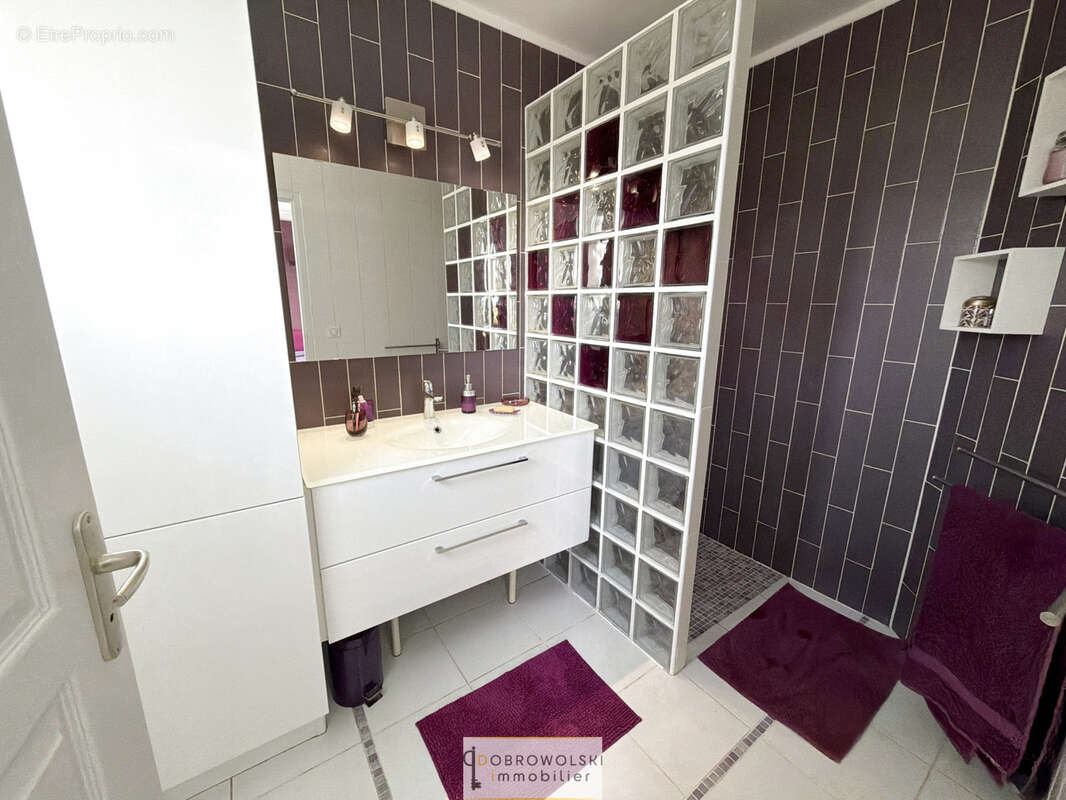 Maison T7 individuelle à vendre - photo 8