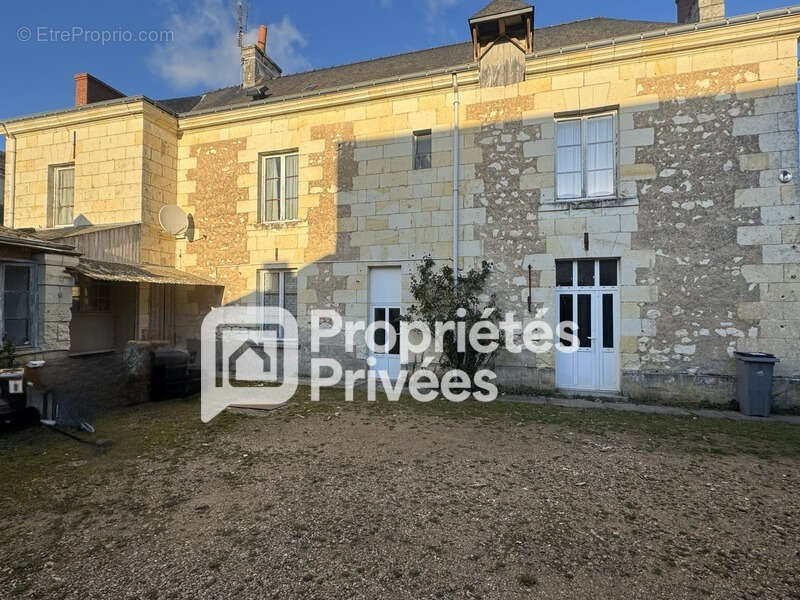 A VENDRE 37420 HUISMES Maison 205 M² dépendances - photo 17