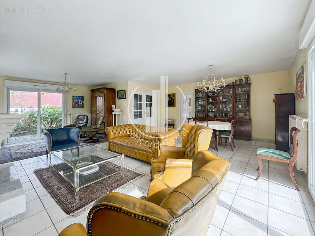 OPPORTUNITÉ RARE -15 MIN DU TOUQUET -189 m² sur 1891 m² de terrain - photo 4