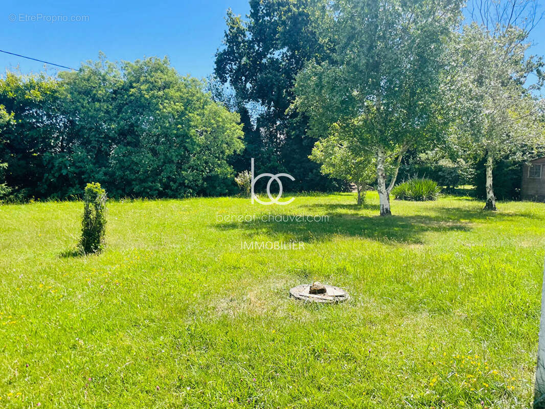 VENTE Maison de Charme SARZEAU  4 Chambres  Terrain 1300 m² Constructible  Proche Plages & Commerces  56370 - photo 12