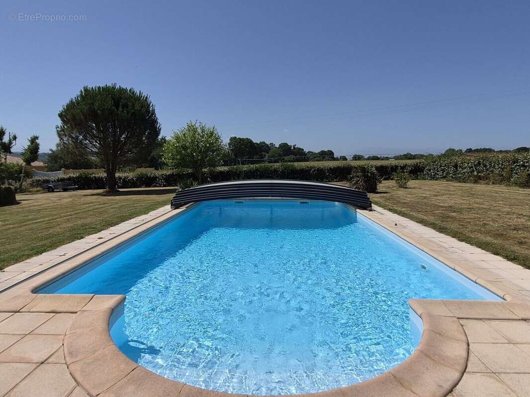 À vendre, Castelnau-Magnoac (Hautes-Pyrénées): Villa d'architecte 4 chambres, espace de vie ouvert, un garage/atelier et une pis - photo 5