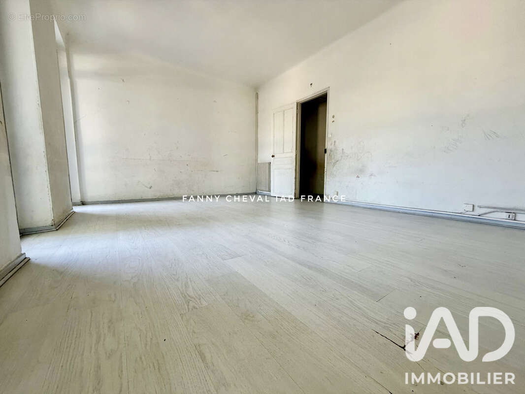 Appartement 71 m² à Toulon  - photo 5