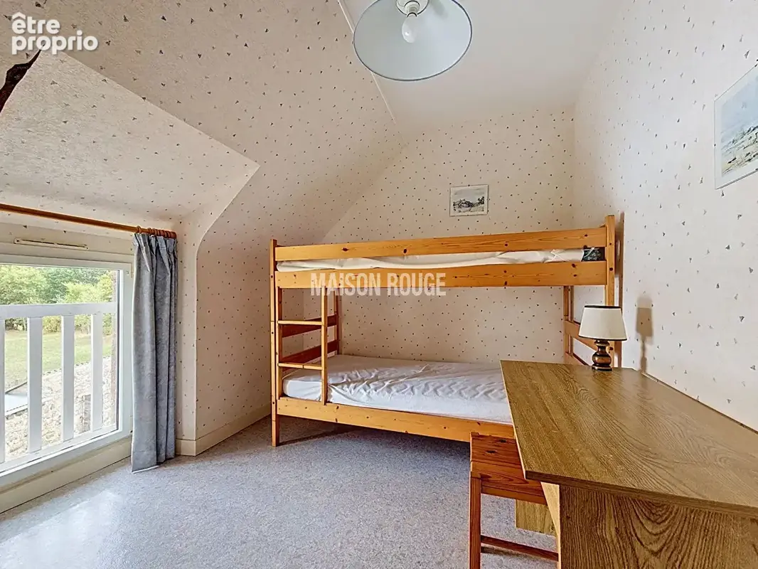 PLEVENON - Authentique demeure de caractère avec gîte et dépendances - photo 14