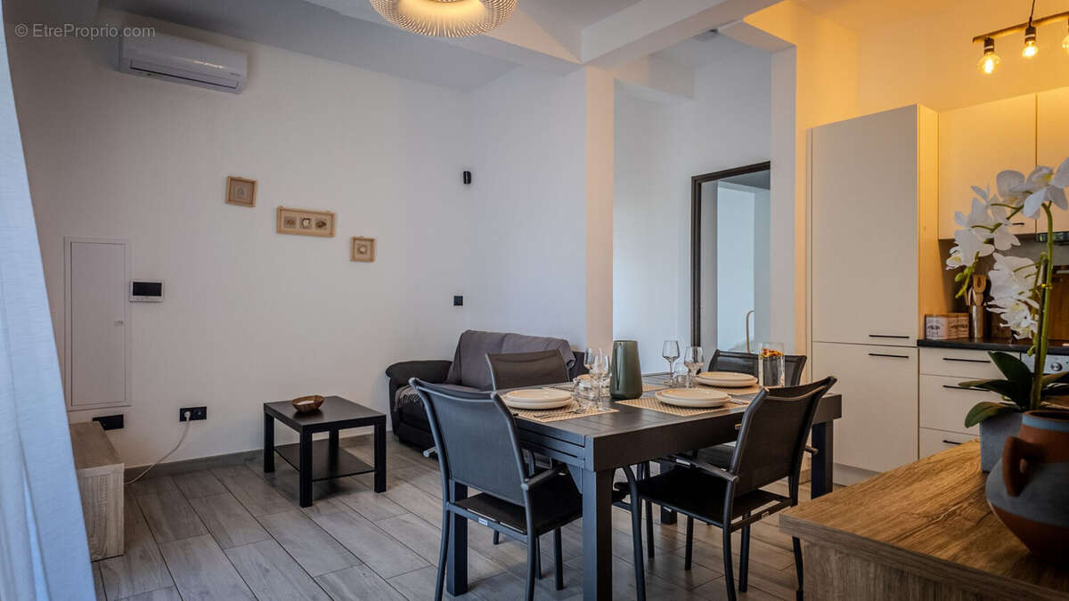 Appartement à L'ETANG-SALE