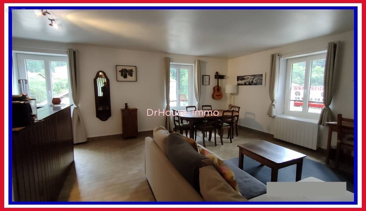 Appartement à RENCUREL