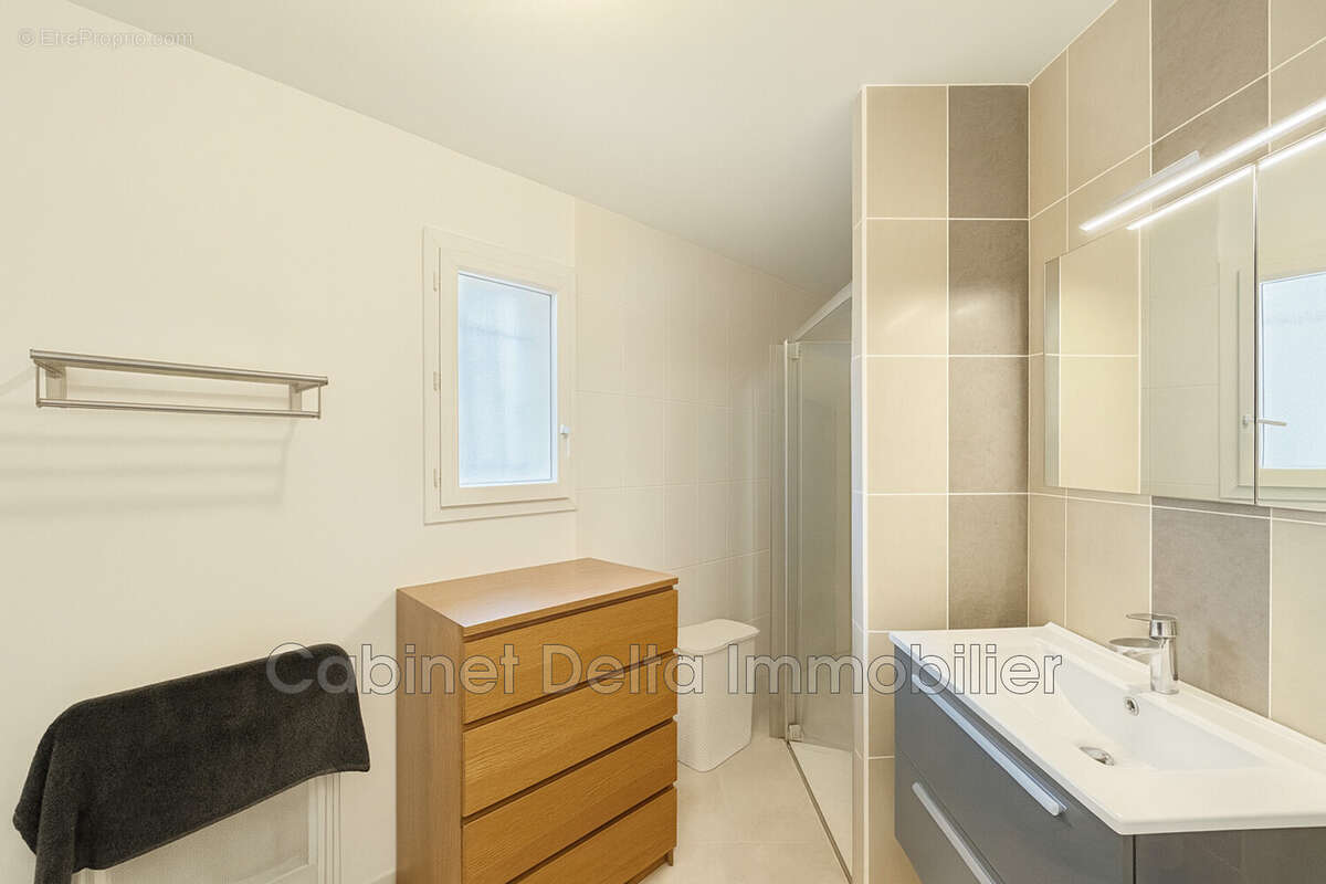 Maison à LA FARLEDE