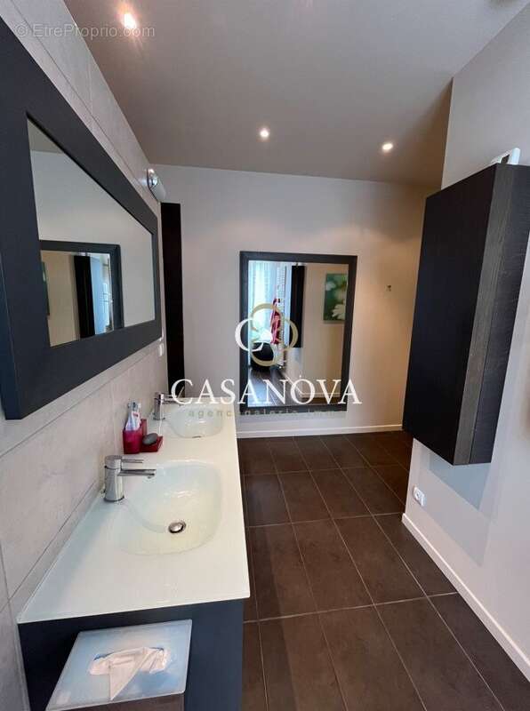 Maison à CLERMONT-L&#039;HERAULT