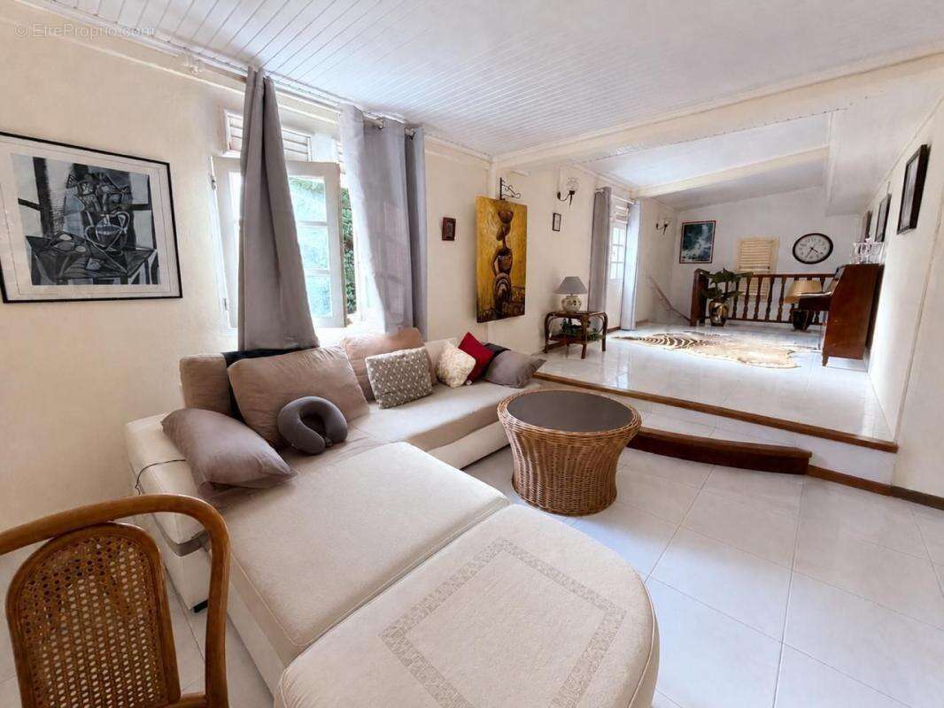 Appartement à FORT-DE-FRANCE