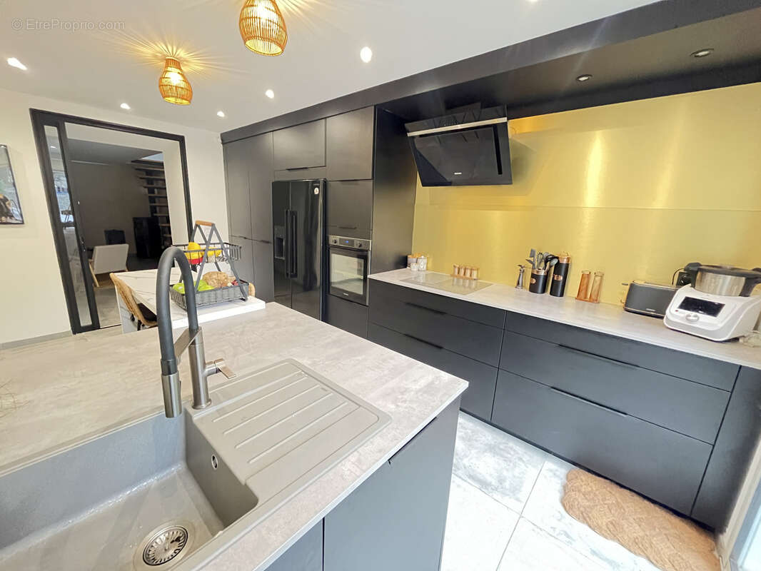 Maison à SAINT-ETIENNE