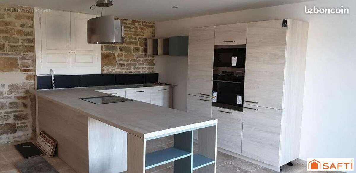 Photo 2 - Maison à LE VERNOIS