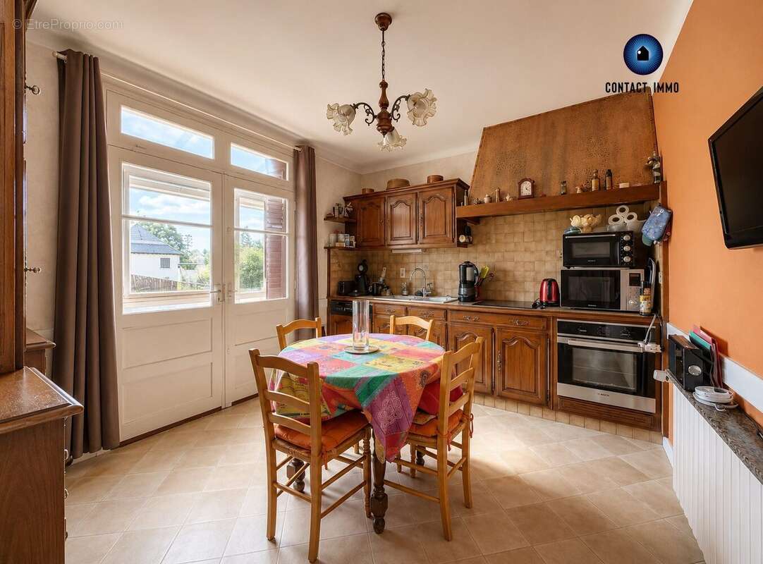 Maison 138 m² à Perpezac-Le-Noir  - photo 7