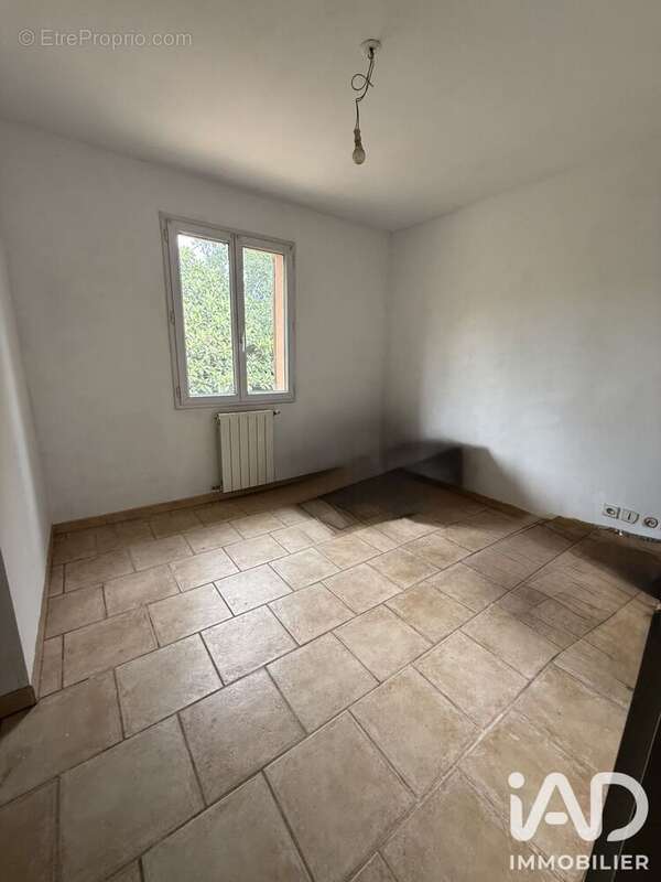 Maison 100 m² à Avignon  - photo 3