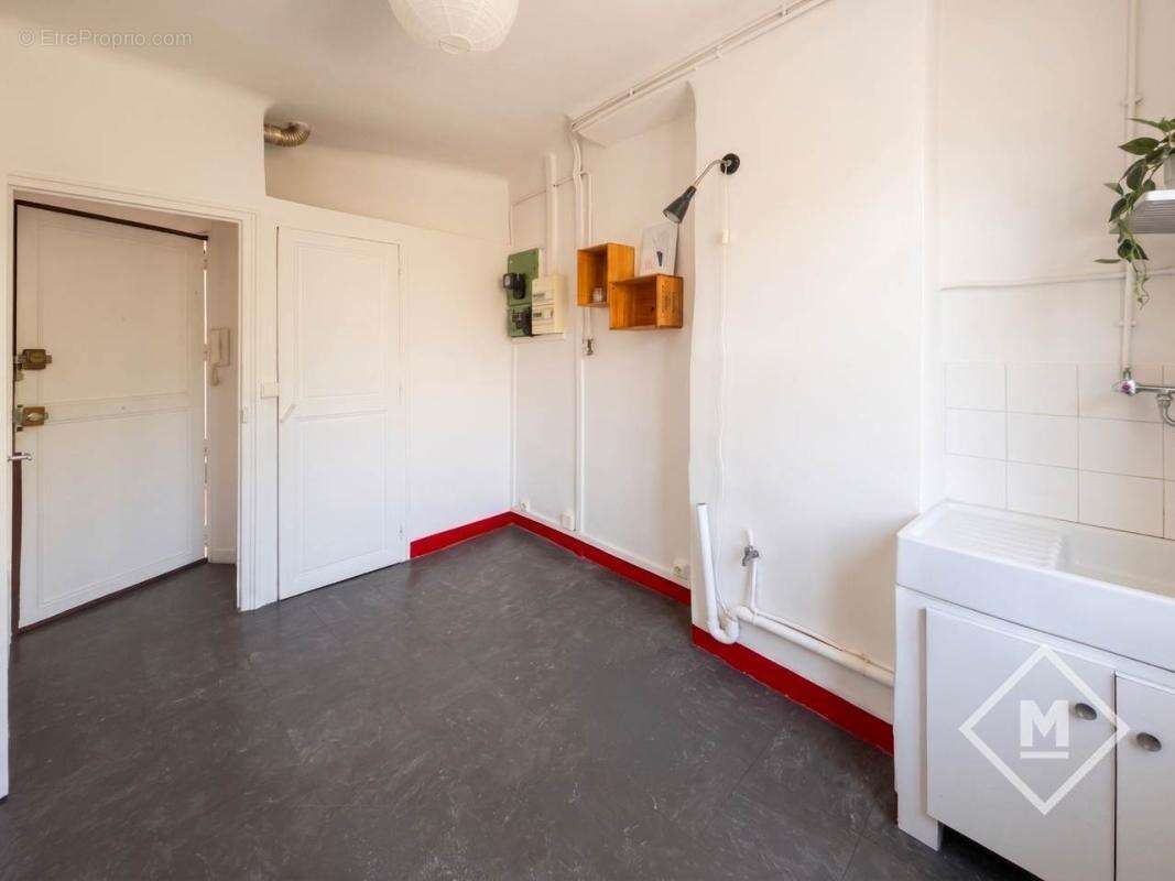 Appartement à MARSEILLE-6E