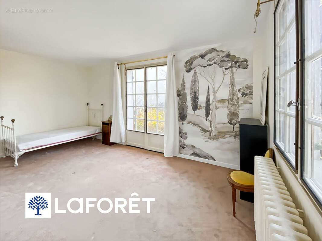 Maison à VILLIERS-SUR-ORGE