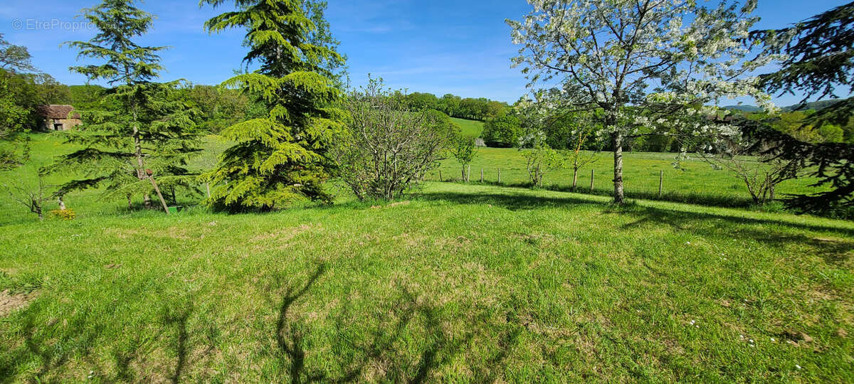 Maison familiale avec vue et sans voisins ni travaux - photo 2